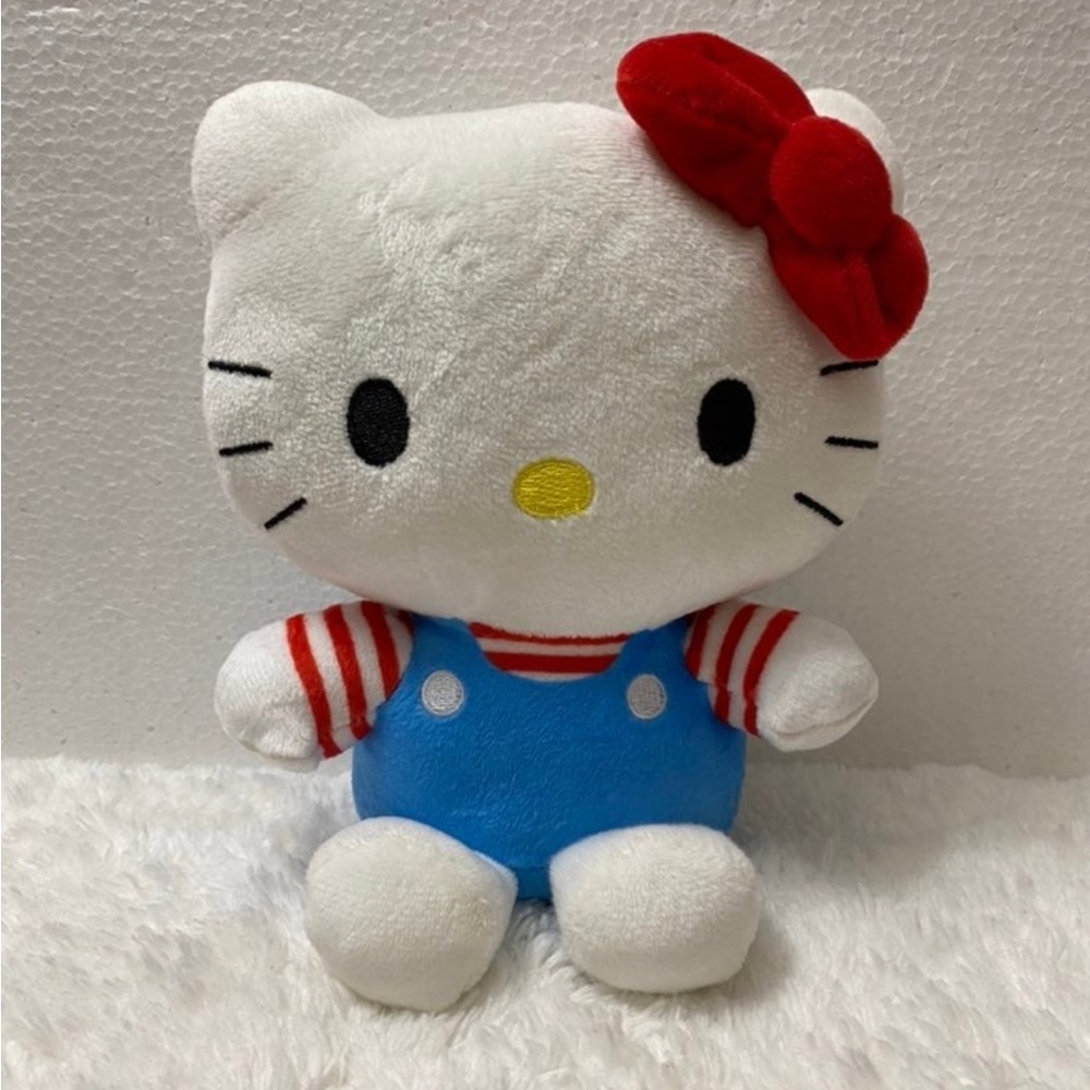 Hello Kitty Bundle - Picture 4 of 10